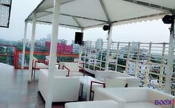 Lutf Lounge Photo Lutf Lounge Photo