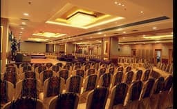 Mega Classic - The Banquet Photo Mega Classic - The Banquet Photo