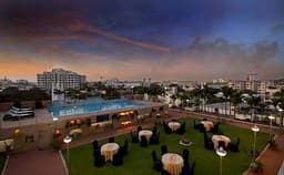 Luminous One Continent Hotel Photo Luminous One Continent Hotel Photo