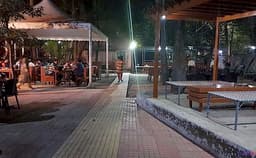 Monalisa Garden and Lawn Photo Monalisa Garden and Lawn Photo