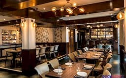 One Street Photo One Street Photo