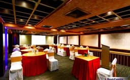 Open Terrace of Iris Photo Open Terrace of Iris Photo