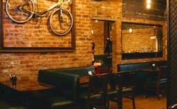 Overtime Sports Bar & Grill Photo Overtime Sports Bar & Grill Photo