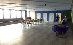 Pinnacle Grand Hotel Photo Pinnacle Grand Hotel Photo