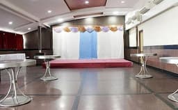 Hotel Raj Comfort Inn Photo Hotel Raj Comfort Inn Photo