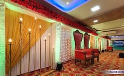 Queen's Banquets & Lawn Photo Queen's Banquets & Lawn Photo