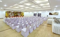 Abu Sarovar Portico Photo Abu Sarovar Portico Photo