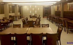 Raasa Veg Multicuisine and Banquets Photo Raasa Veg Multicuisine and Banquets Photo