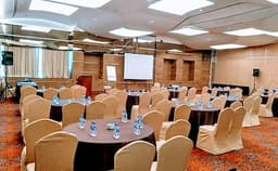 Ramada Powai Photo Ramada Powai Photo