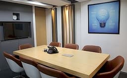 Regus - Linking Road Photo Regus - Linking Road Photo