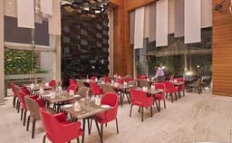 Royal Orchid Central Grazia Photo Royal Orchid Central Grazia Photo