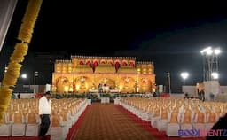 Saffron Garden Photo Saffron Garden Photo