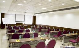 Silver Wood of Evoma Business Hotel Photo Silver Wood of Evoma Business Hotel Photo