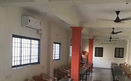 SJ Mini Hall Photo SJ Mini Hall Photo