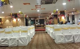 Solitaire Banquet  Photo Solitaire Banquet  Photo
