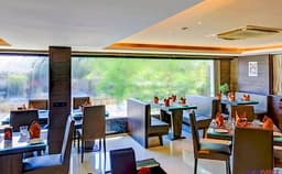 Sorriso Brasserie and Bar Photo Sorriso Brasserie and Bar Photo