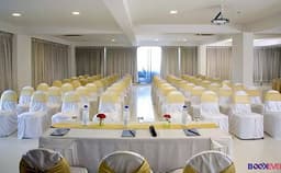 Springs Hotel Photo Springs Hotel Photo