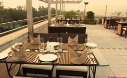 Tavisha Hotel Photo Tavisha Hotel Photo