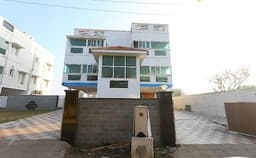 The ECR Bay Villa and Resort Photo The ECR Bay Villa and Resort Photo