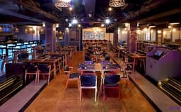 The Finch Photo The Finch Photo