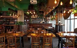 The Irish House Bandra Kurla Complex Photo The Irish House Bandra Kurla Complex Photo