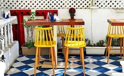 The Little Door, Linking Road Photo The Little Door, Linking Road Photo