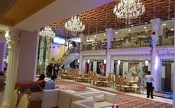 The Royalens Photo The Royalens Photo