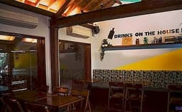 The Tipsy townhouse Photo The Tipsy townhouse Photo