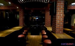 Tight House Photo Tight House Photo