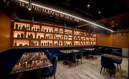 TRE Lounge Photo TRE Lounge Photo