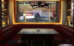 Vakaoo Sports Lounge Photo Vakaoo Sports Lounge Photo