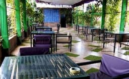 Warehouse Lounge Photo Warehouse Lounge Photo