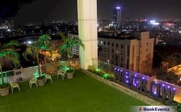 Wegrow Rooftop Garden Photo Wegrow Rooftop Garden Photo