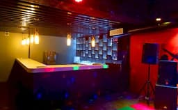 White Horse Pulse Restro Bar Photo White Horse Pulse Restro Bar Photo