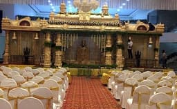 White Houzz Photo White Houzz Photo