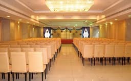 Hotel Devi Grand Photo Hotel Devi Grand Photo