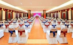 The Hotel Royal Plaza Photo The Hotel Royal Plaza Photo