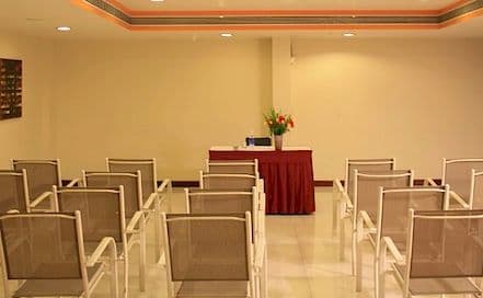 37th Crescent Hotel Race Course Road Photo 37th Crescent Hotel Race Course Road Hotel in Race Course Road