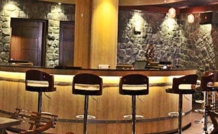 736 A.D. GT Karnal Road Photo 736 A.D. GT Karnal Road Lounge in GT Karnal Road