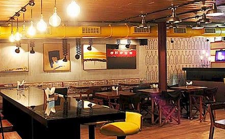 Abstrakt Bistro & Lounge Chembur Photo Abstrakt Bistro & Lounge Chembur Lounge in Chembur