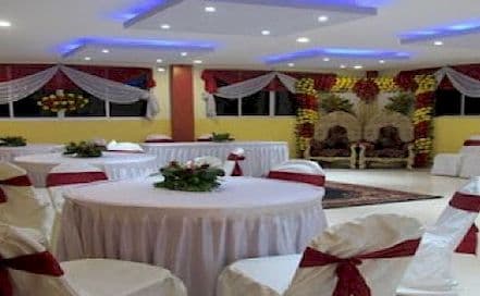 Aditya Banquet and Guest house Garia Photo Aditya Banquet and Guest house Garia AC Banquet Hall in Garia