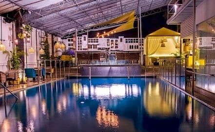 Amanzi Sky Deck & Bar Bandra Photo Amanzi Sky Deck & Bar Bandra Lounge in Bandra