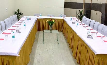 Amby Inn Lajpat Nagar Photo Amby Inn Lajpat Nagar Hotel in Lajpat Nagar