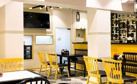 Bandra Hideout Khar Photo Bandra Hideout Khar Lounge in Khar