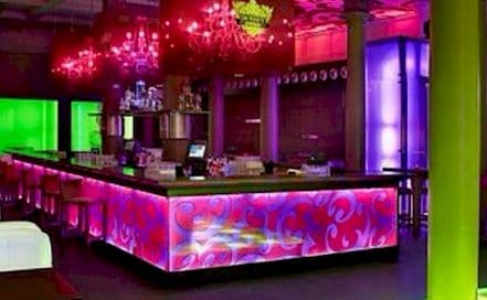 Club Platinum Paschim Vihar Photo Club Platinum Paschim Vihar Lounge in Paschim Vihar