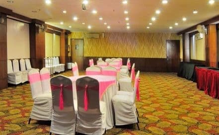 Cross Roads DLF Phase III Photo Cross Roads DLF Phase III Hotel in DLF Phase III