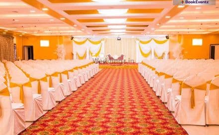 De Grandeur Hotel & Banquets Thane West Photo De Grandeur Hotel & Banquets Thane West AC Banquet Hall in Thane West