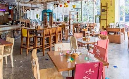 Dishkiyaoon Bandra Photo Dishkiyaoon Bandra Lounge in Bandra