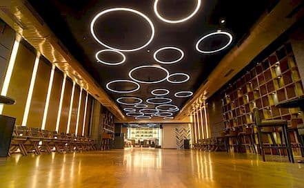 Earth Square Banquet  Worli Photo Earth Square Banquet  Worli AC Banquet Hall in Worli