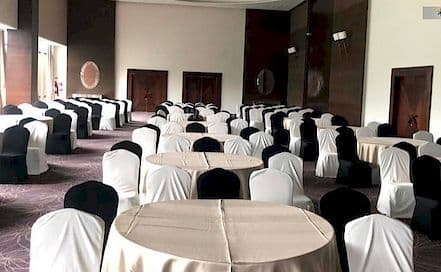 EKA Club Kankaria Photo EKA Club Kankaria AC Banquet Hall in Kankaria